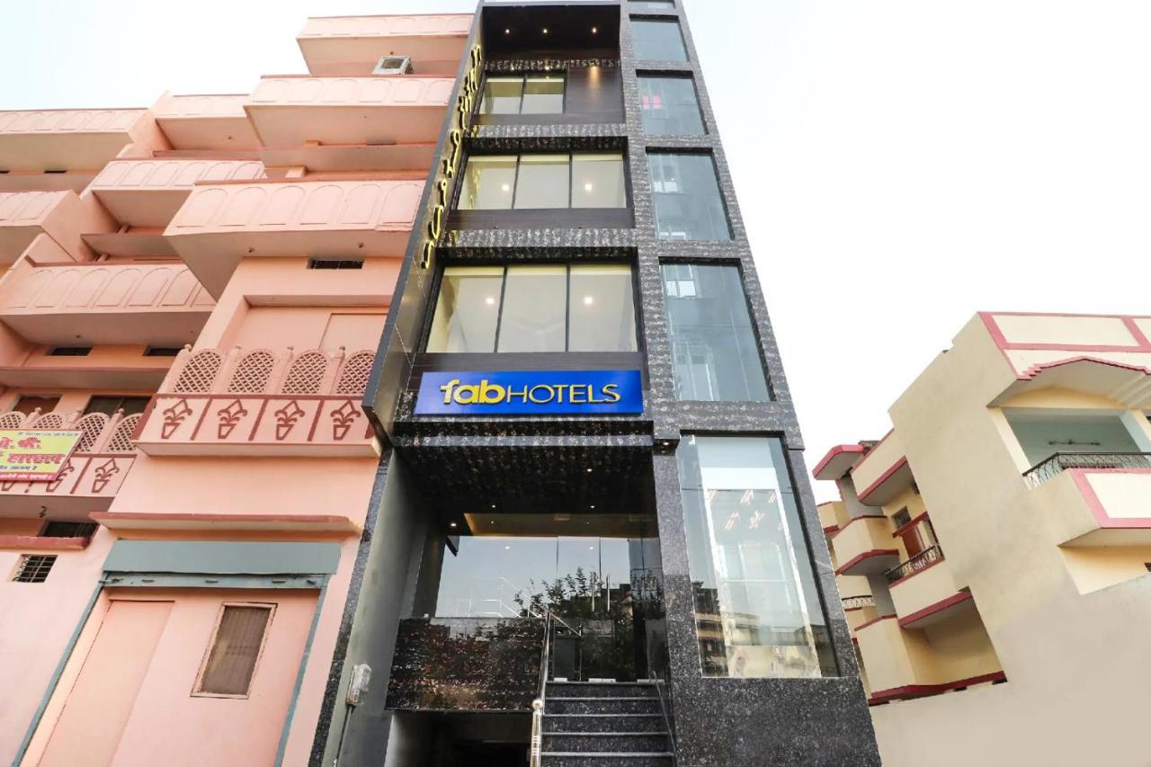 Fabexpress Lemon Grass Hotel Varanasi Exterior foto