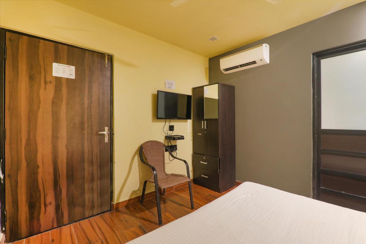 Fabexpress Lemon Grass Hotel Varanasi Exterior foto