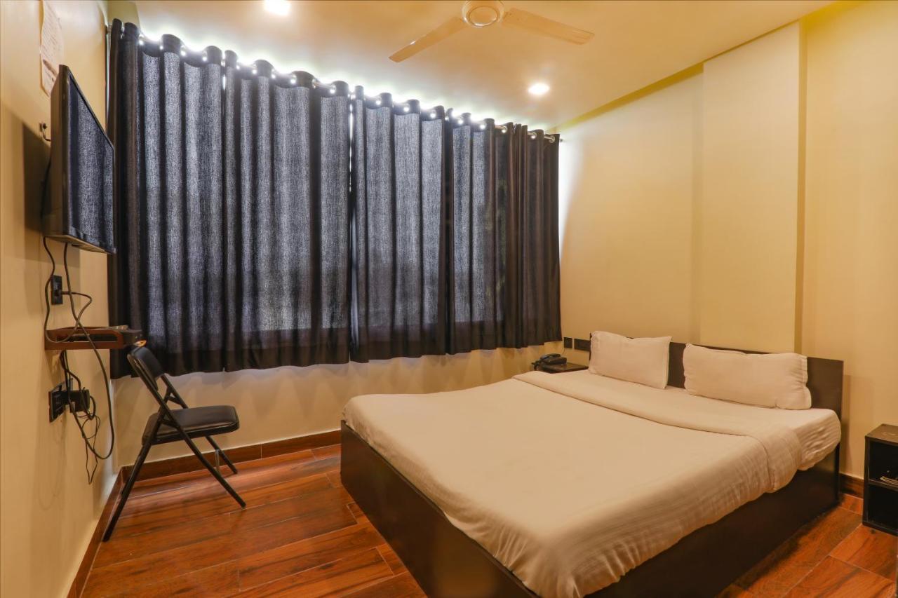 Fabexpress Lemon Grass Hotel Varanasi Exterior foto